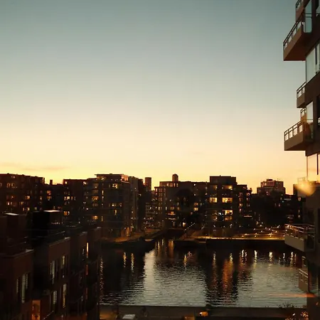 Modern With Stunning Sea View Lejlighed